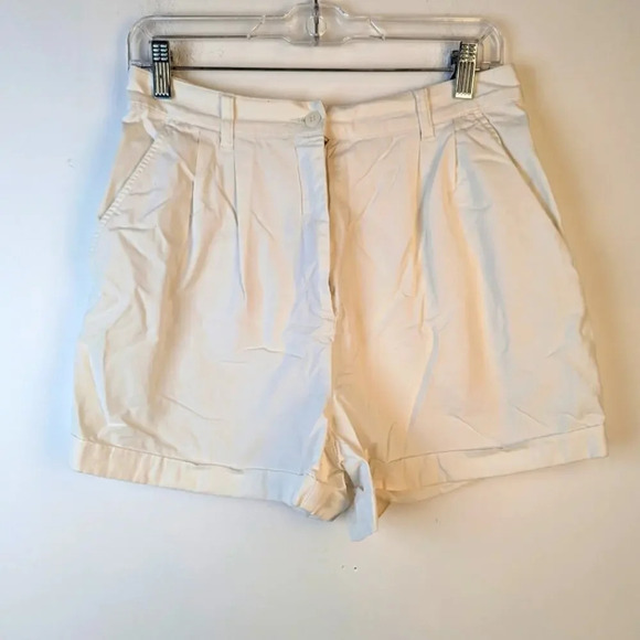 Vintage Ann Taylor White High Rise Shorts - 12 - Picture 2 of 5